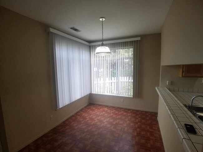 Photo - Prime Location Richmond Marina Townhouse