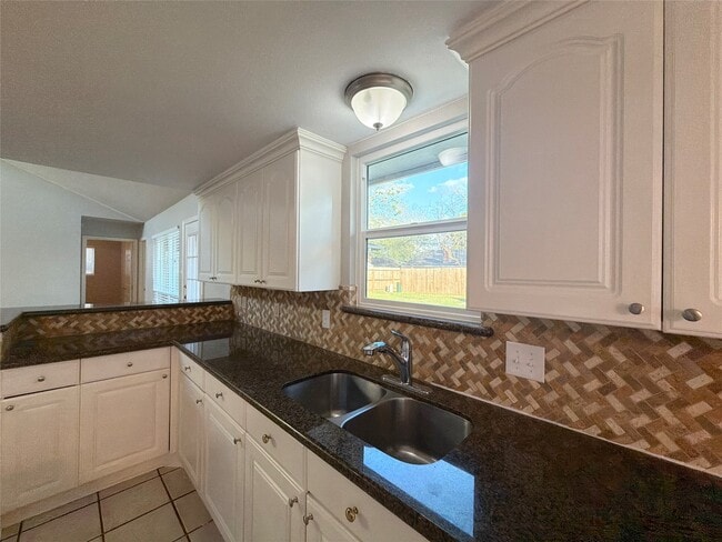 Photo - 22315 Waynoka Rd