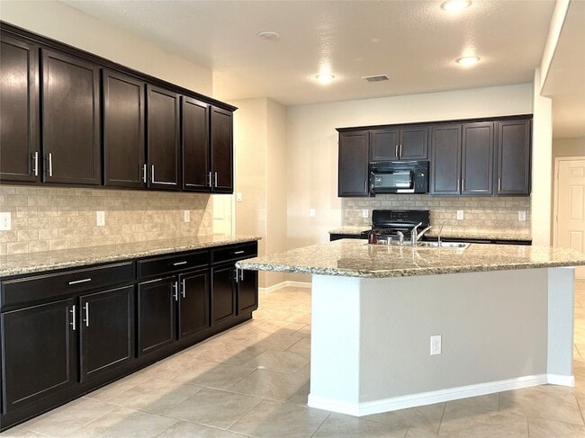 Photo - 29127 Innes Park Pl