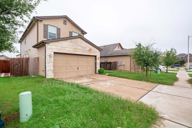 Photo - 907 Solitude Dr