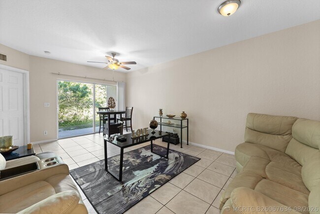 Photo - 1165 Golden Lakes Blvd Unit 1212