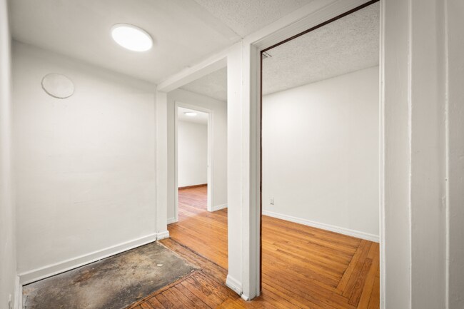 Photo - 4315 Antisdale St