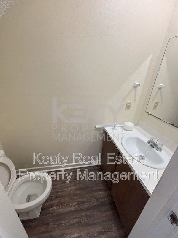 Photo - 424 Failla Rd