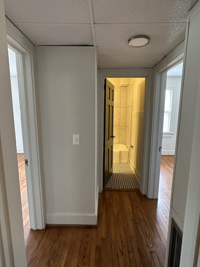 C1 - "hallway"
