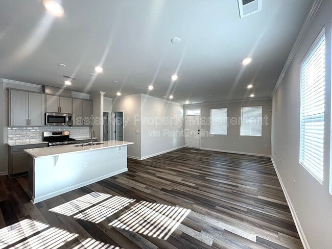 Photo - 2334 Chert Ln