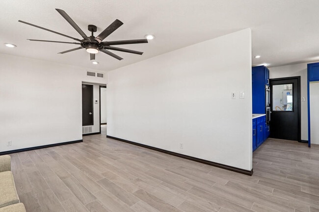 Photo - 4108 Payne Cir