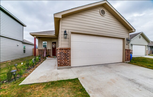 Photo - 12811 Lucas Ridge Dr