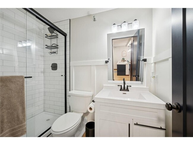 Photo - 433 S 7th St Unit 1919