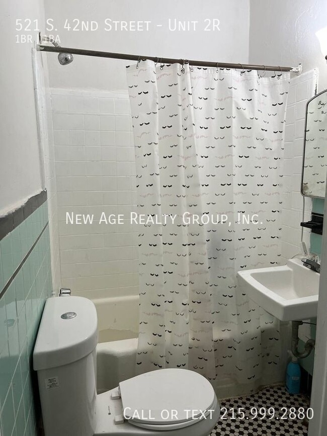 Photo - 521 S 42nd St Unit 2R