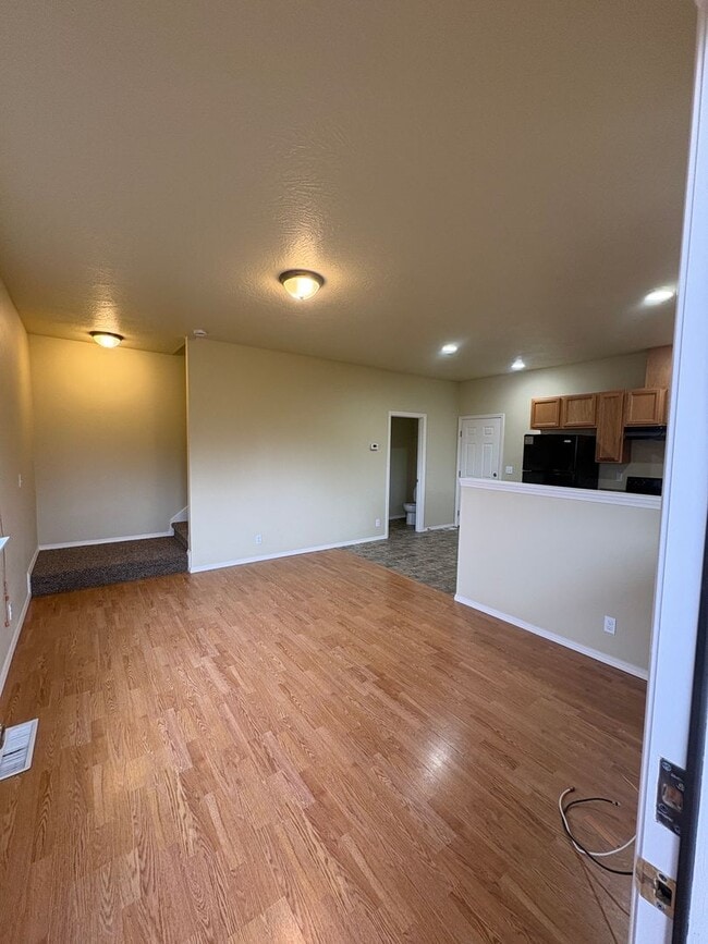 Photo - 3 Bedroom Duplex on Bailey Hill Rd