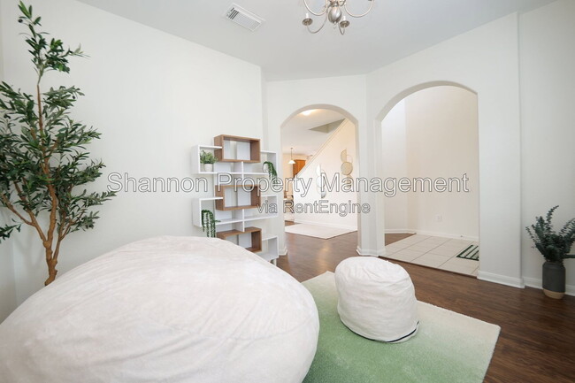 Photo - 1203 Lavender Shade Ct