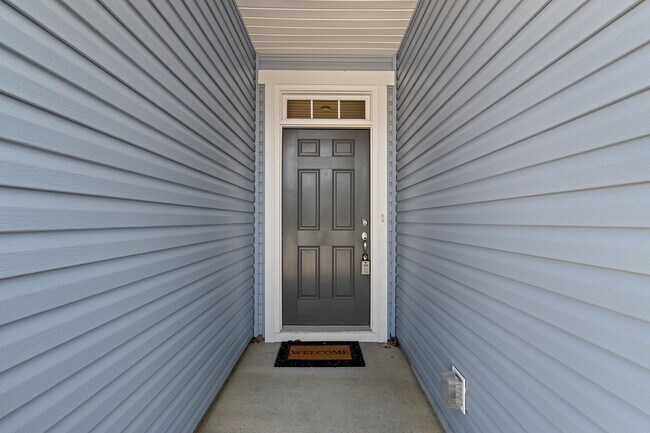 Photo - 138 Willow Grove Ln