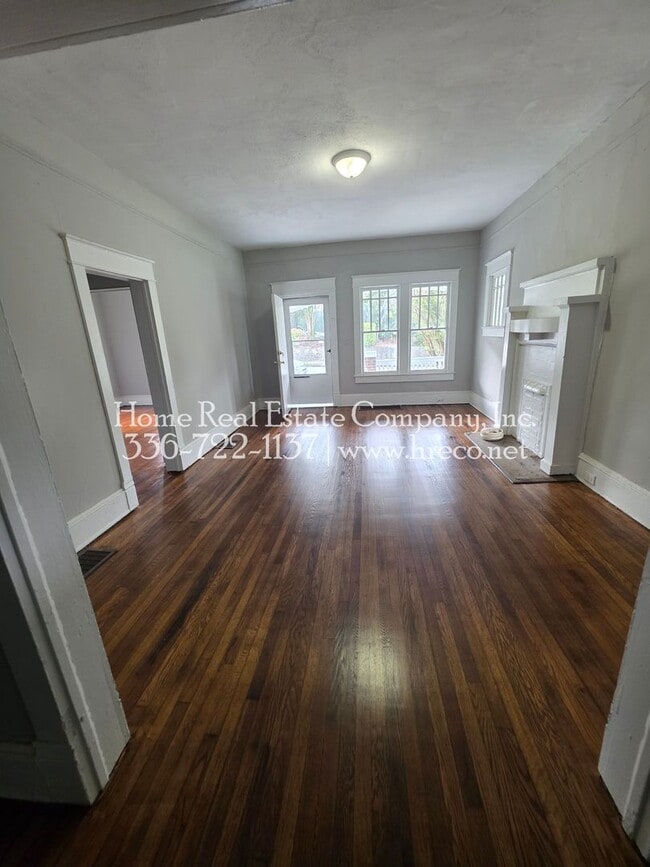Photo - 411 E 13th St