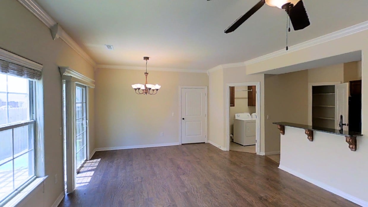 Photo - The Row @ Arkansas Apartments