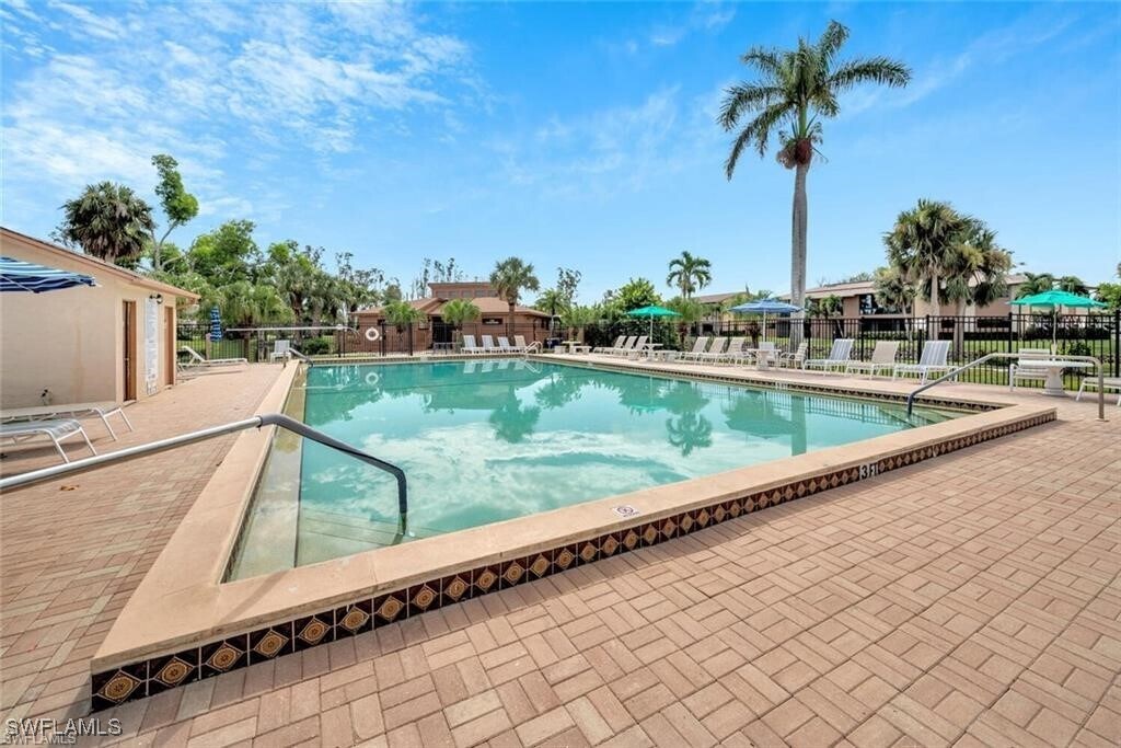 Photo - 6386 Royal Woods Dr