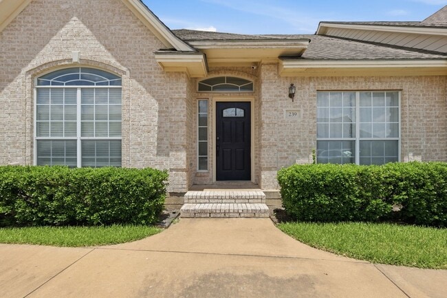 Photo - Remodeled 3 Bed Townhome