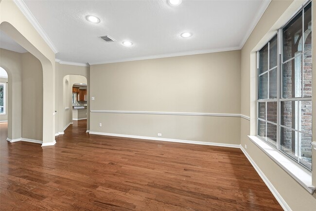Photo - 21327 Pennshore Ln