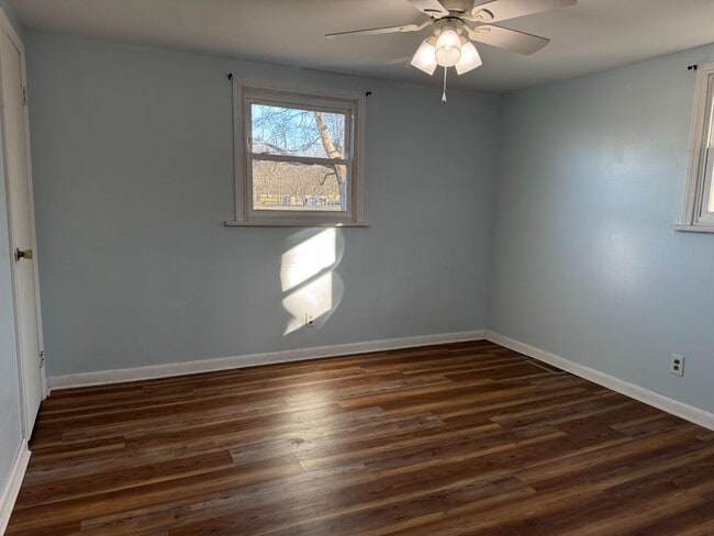 Photo - 2516 Hinson Rd