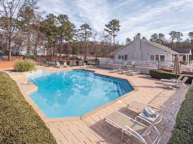 Building Photo - Anthos at Chase Ridge