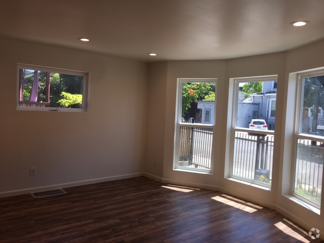 Building Photo - 2243 Dwight Way Rental