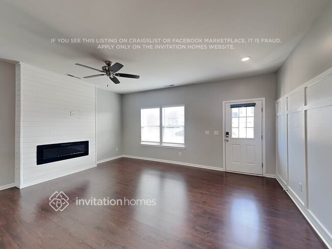 Photo - 162 Sutters Mill Dr