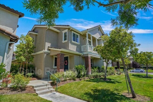 Building Photo - 27448 Coldwater Dr