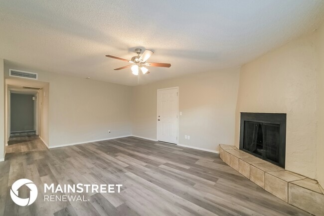 Photo - 4506 W Edgemont Ave