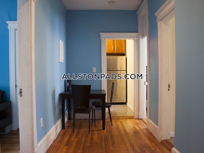 Photo - 86 Glenville Ave Unit 10