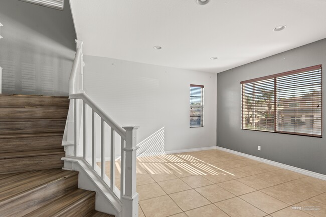 Photo - 28560 Sunridge Ct