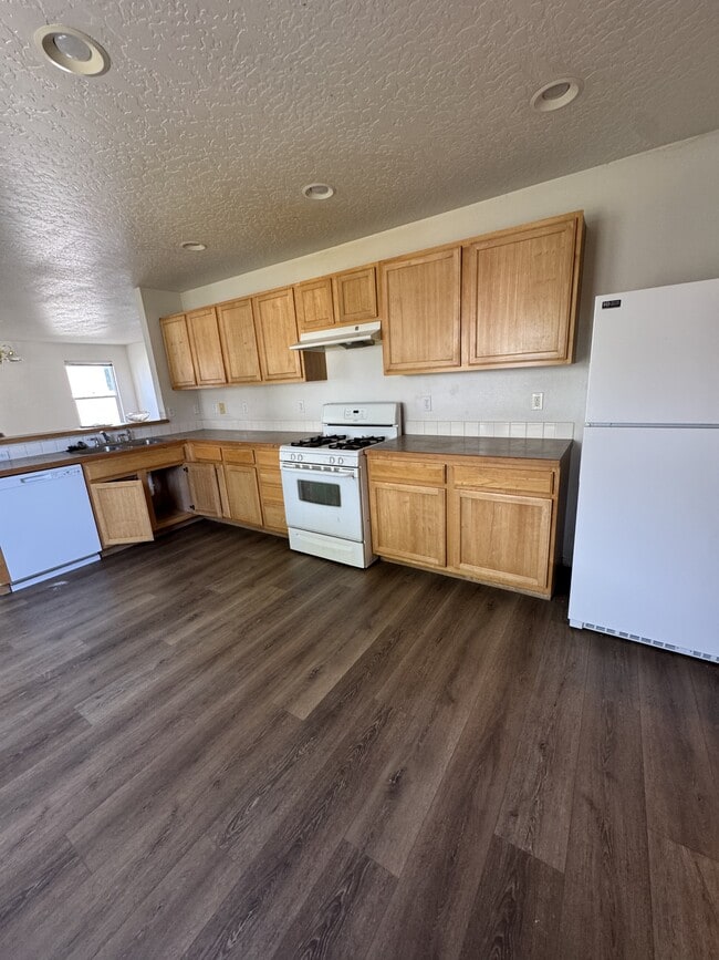 Photo - 306 W Wood Owl Dr
