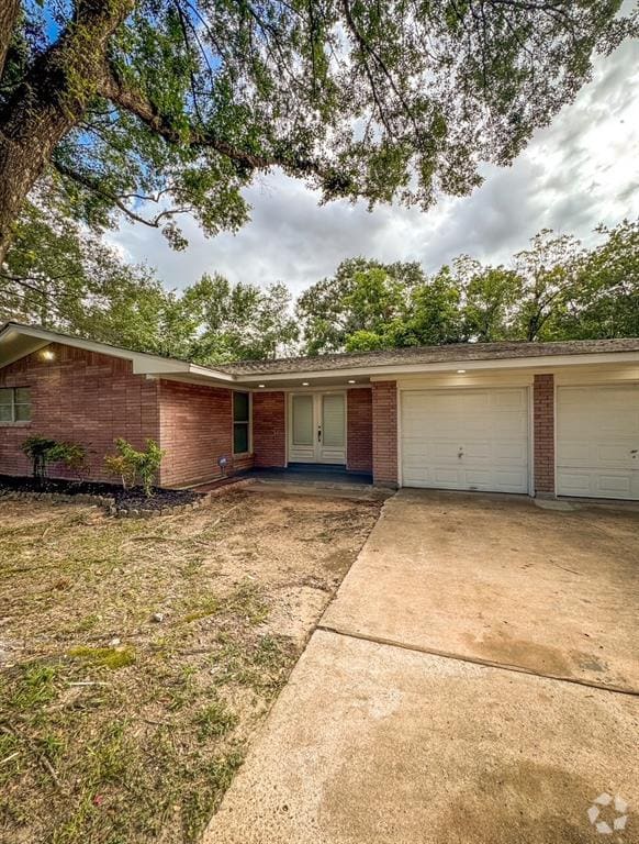 Building Photo - 17903 Wild Oak Dr Rental