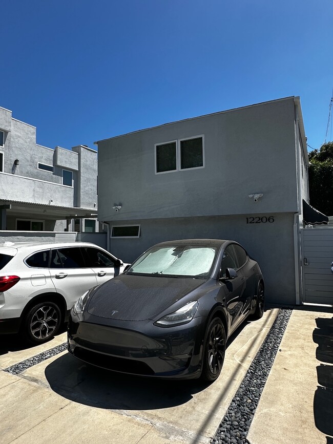 Photo - 12206 Falkirk Ln