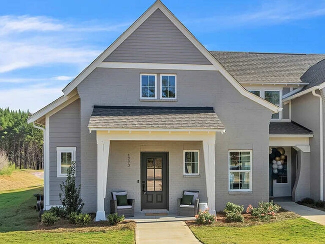 Photo - 1565 W Farmville Rd