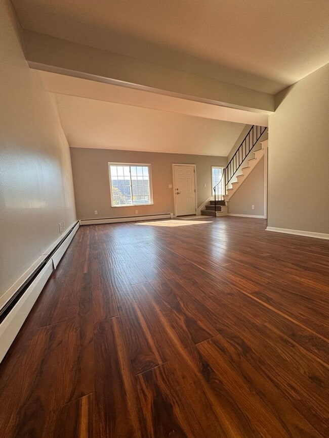 Photo - Sunrise Utica