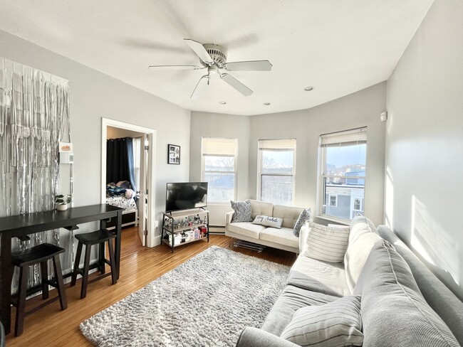 Photo - 1 Centre St Unit 6