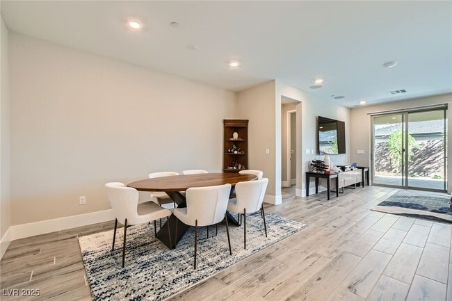 Building Photo - 10042 Cardinal Knl Ave