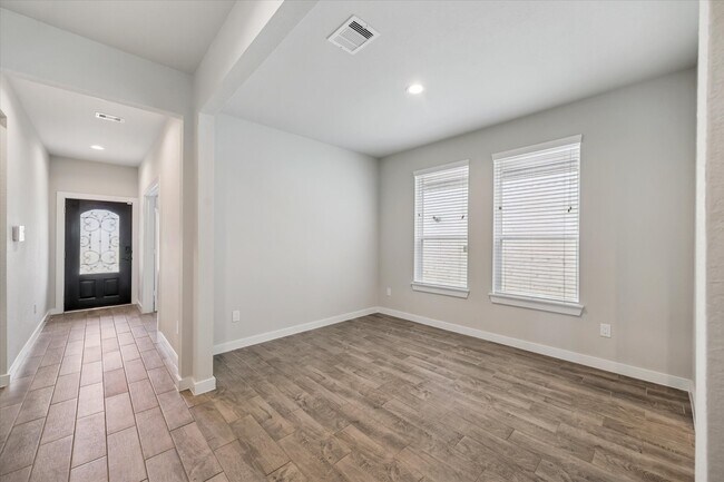 Photo - 2138 Reed Cave Ln