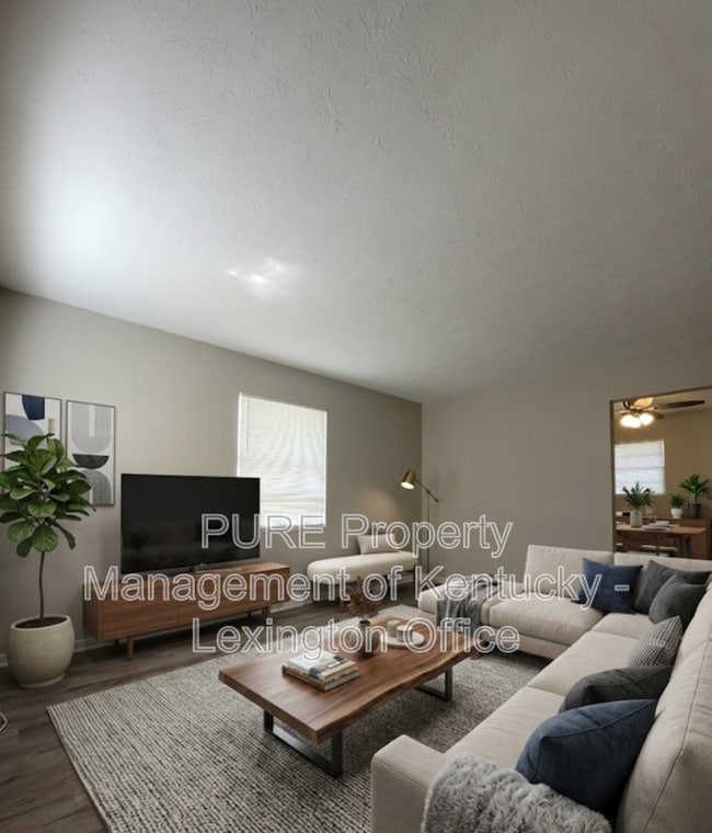 Photo - 627 Silverleaf Dr