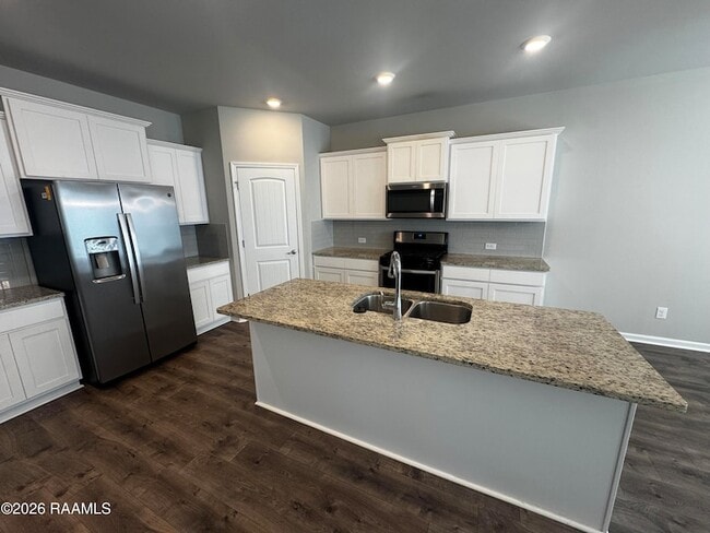 Photo - 115 Rue Chateau Royal Dr