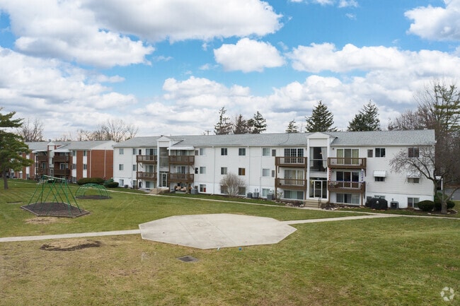 Photo - Coach House Manor Condominiums