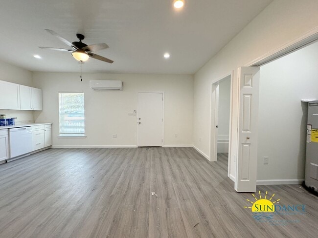 Photo - BRAND NEW CONSTRUCTION, centrally located duplex!