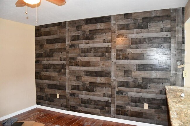 Photo - 2811 SW Archer Rd Unit Y217