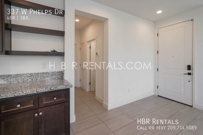 Photo - 337 W Phelps Dr