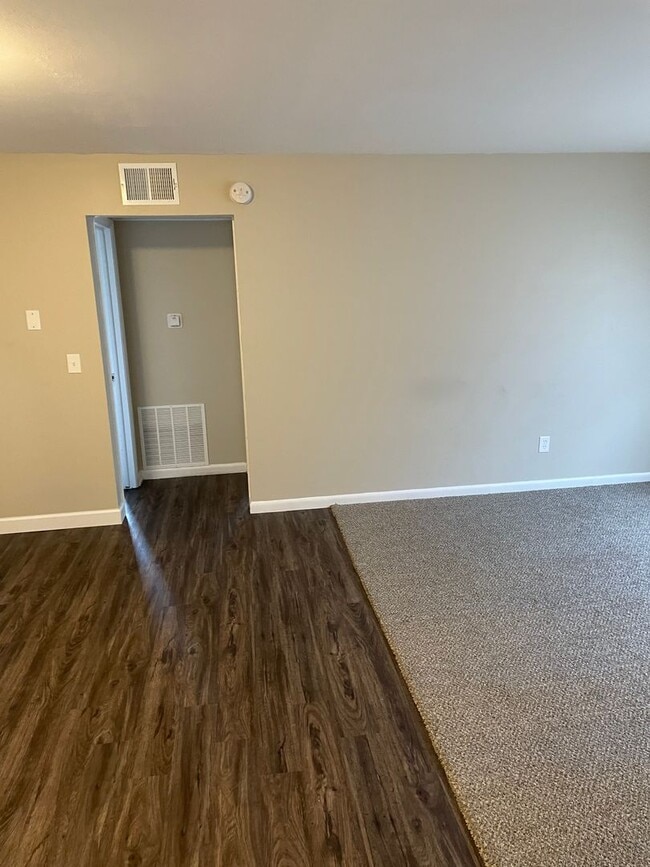 Photo - One Forty Flats