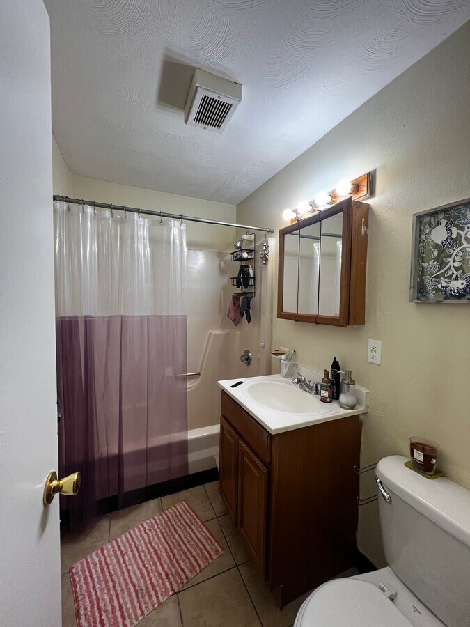 Photo - 740 Central St Unit J1