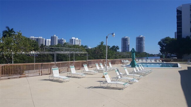 Photo - 3401 N Country Club Dr Unit 412