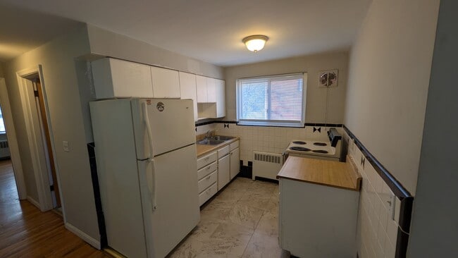 Photo - 5855 Monfort Hills Ave