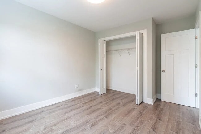Photo - 445 W Barry Ave Unit 445 West Barry Avenue