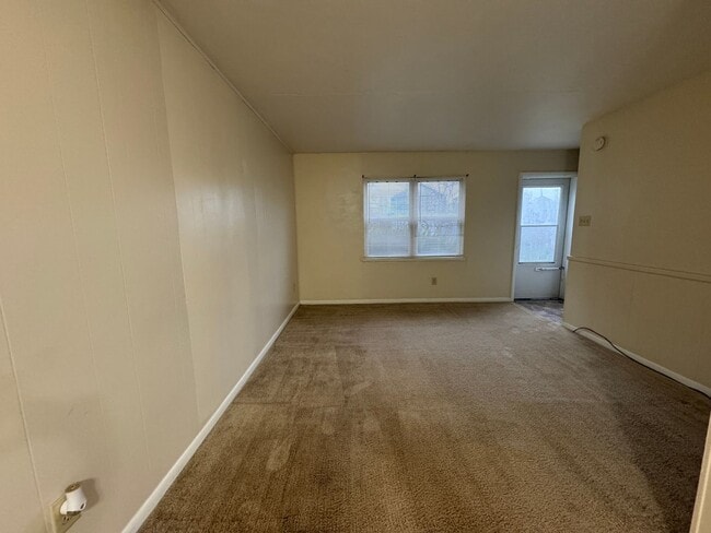 Photo - S Main Unit 447