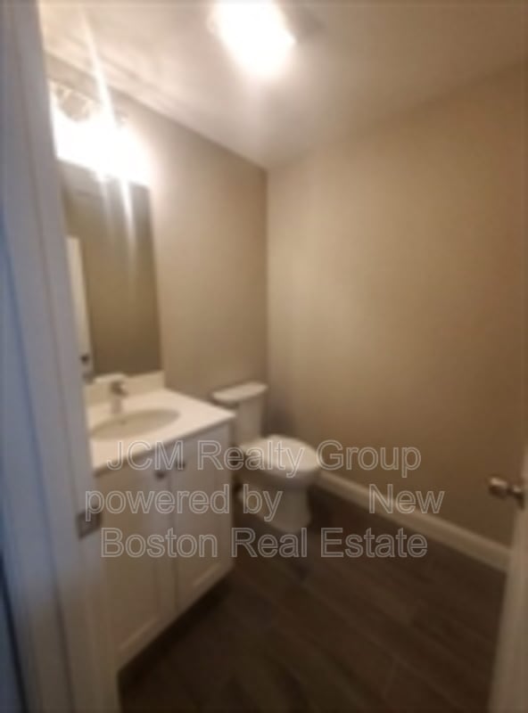 Photo - 67 Shepard St Unit 5 / 2nd Floor